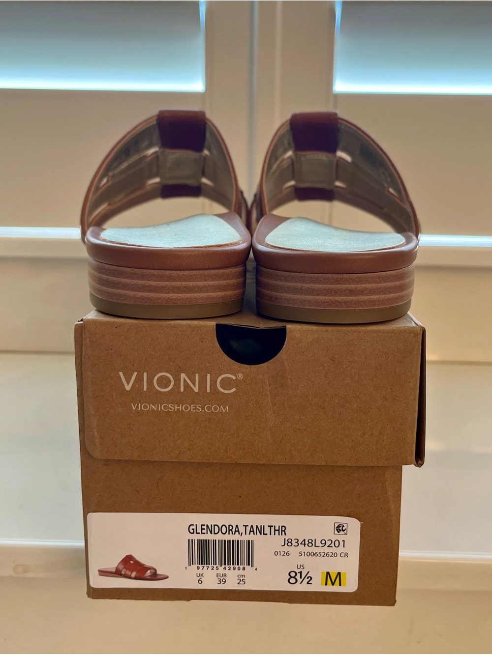 Vionic Glendora Tan Leather Slides NIB - Picture 4 of 7